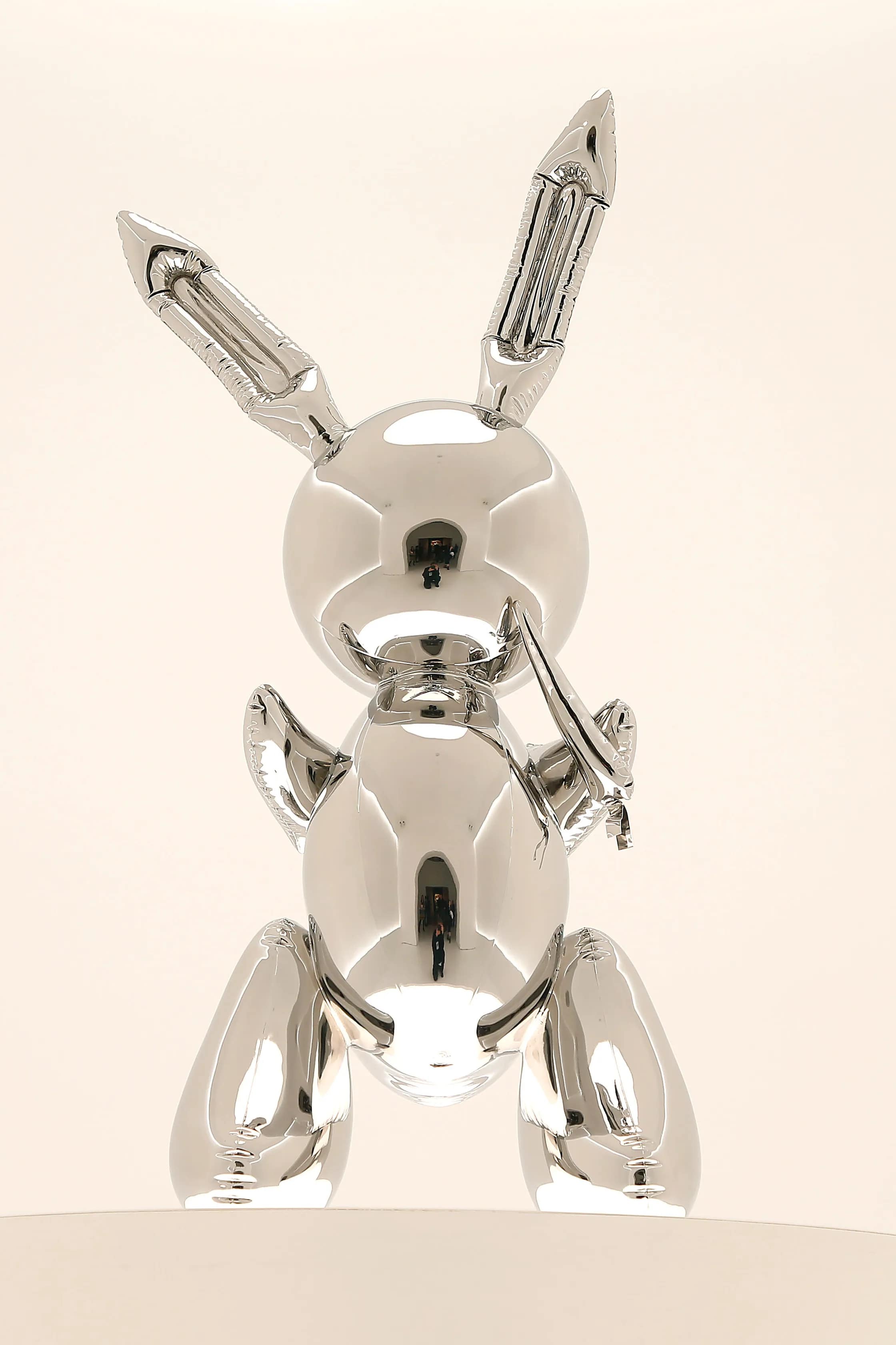 The original rabbit silver that Jeff Koons sold for 91 millions of US dollars